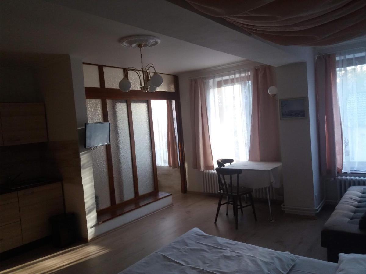 Apartmany Sedmikraska Tehovec エクステリア 写真